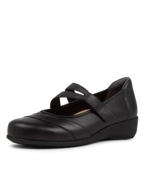 Ziera Shepard Xf Mary Jane Shoes - Black