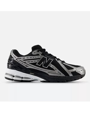 New Balance 1906R Sneakers - Black