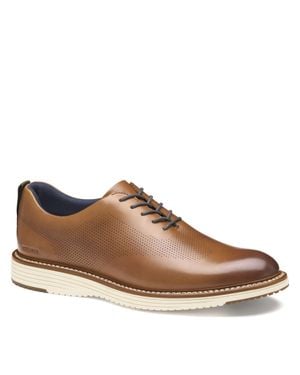 Johnston & Murphy Upton One-Piece Perfed Plain Toe Dress Casual Lace-Up Shoe - Brown