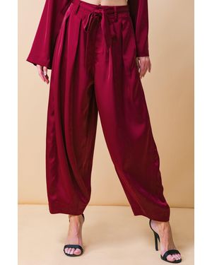 TRUEDAMES Powerful Charm Woven Satin Pants - Red