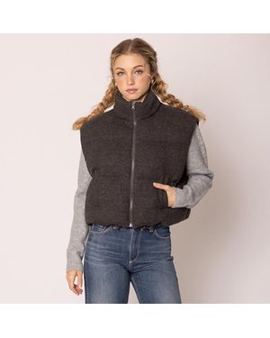 TRUEDAMES Solid Knit Padded Vest - Black