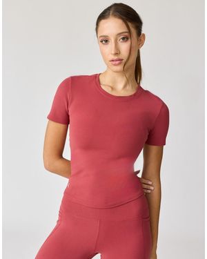 AVA Active Hera T-Shirt - Red