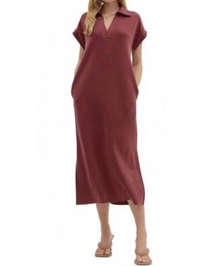 Entrousa Solid Split Collar Scuba Midi Dress - Red