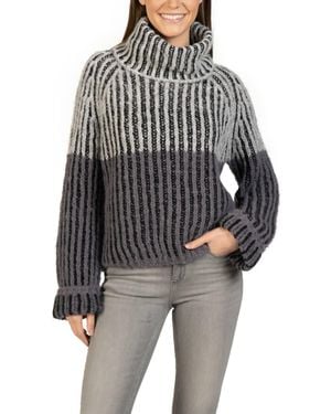 Love Token Daytona Turtleneck Sweater - Black