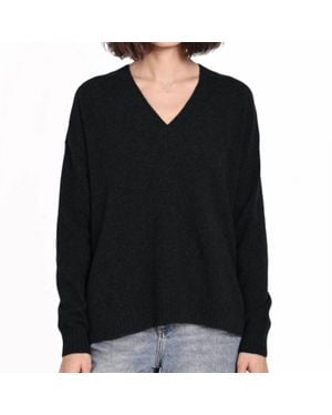 Minnie Rose Long And Lean V Neck Top - Black