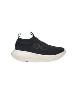 OOFOS Oomy Zen Slip-On Shoe - Black