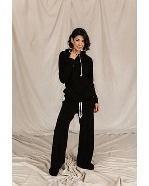 Ampersand Ave Performance Fleece Free Time Comfy Pants - Natural