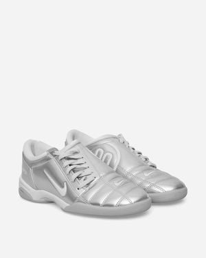 Nike Women S Total 90 Trainers Metallic Platinum / Photon Dust - Grey