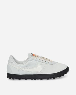 Nike Astrograbber Trainers Light Silver / Phantom - White