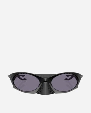 Oakley Plantaris Sunglasses Matte / Prizm Grey - White