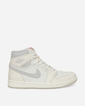 Nike Air Jordan 1 Retro High Og Trainers Sail Pale Ivory - White