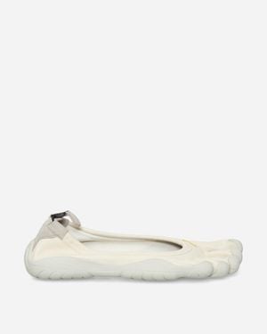 Vibram Fivefingers Women S Classic Evo Sandals Butter / Ice - Natural