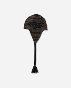 Umbro Fair Isle Beanie - Black