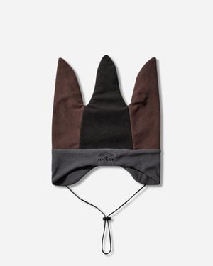 Umbro Fleece Jester Hat Burgundy Charcoal - White
