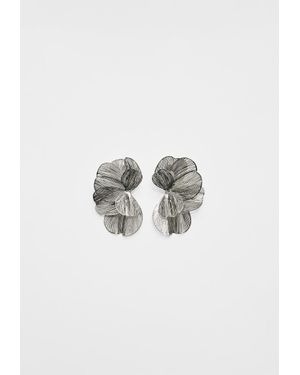 Stradivarius Orecchini A Ventaglio Con Fiore E Texture - Bianco
