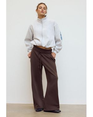 Stradivarius Pantaloni Jogger Dritti Con Vita Ripiegata - Bianco