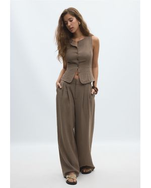 Stradivarius Gilet Con Bottoni - Marrone