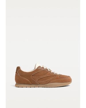 Stradivarius Sneakers Scamosciate Cucite - Marrone