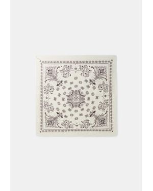 Stradivarius Foulard Effetto Cashmere - Bianco