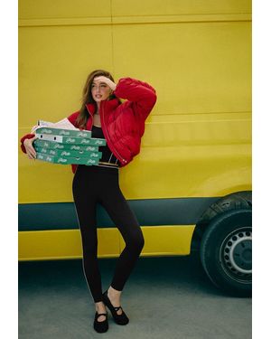 Stradivarius Giubbotto Imbottito Cropped Con Collo Alto E Arricciature - Giallo