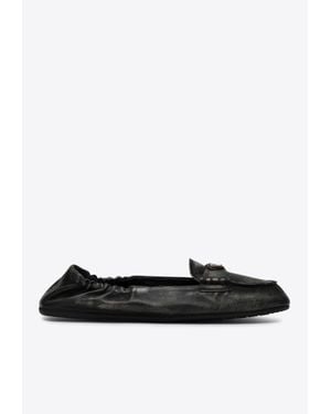 パンプス PRADA BLACK MOCCASIN IN VINTAGE-EFFECT NAPPA LEATHER Prada Black moccasin in vintage-effect nappa leather