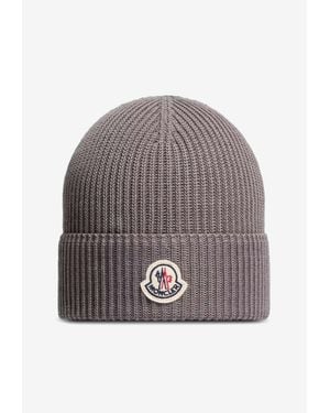 Moncler Logo Patch Ribbed Beanie - Grey