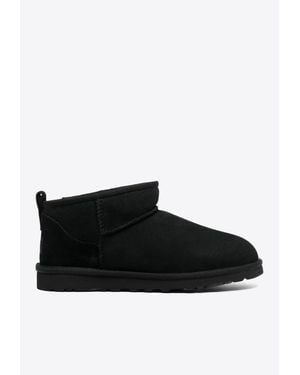 UGG M's Classic Ultra Mini Ankle Boot - Black