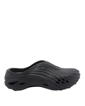 Crocs™ Sabot Neri Echo Wave - Nero