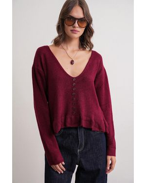 MixRay Leichtes V-Ausschnitt-Stricktop Mit Knopfdetails - Rot