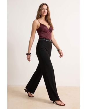 Trendyol Mi̇Lla Damen Einfarbig Weites Bein Normale Taille Hosen - Schwarz