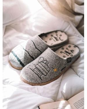 Toni Pons Clog-Style Snoopy Slippers - Grey