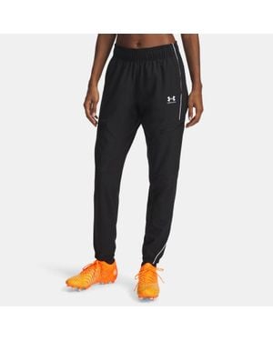 Under Armour Challenger Warmup
Hose Für Damen Weiß - Schwarz