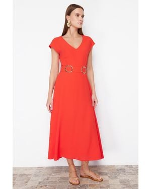 Trendyol Mi̇Lla Damen Einfarbig Midi Kurz Business A-Linie Kleider - Rot