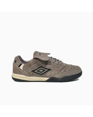 Umbro Speciali Tr Wildleder Nickel/Schwarz/Weiß Schuhe - Grau