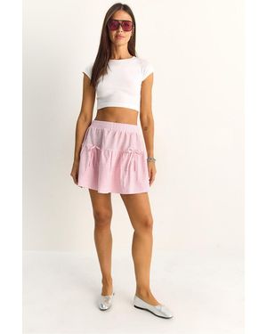 Bianco Lucci Hochgeschnittener Gestreifter Seersucker Minirock - Pink