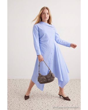 Trendyol Damen Gestreift Midi Lang A-Linie Große Größen Kleid - Blau