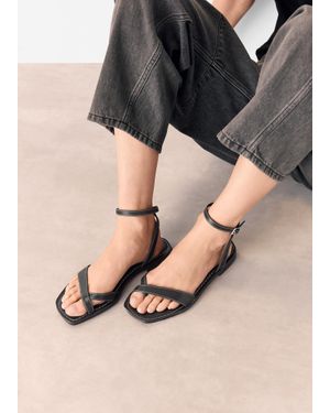 Whistles Toe Loop Strappy Sandal - Black