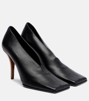 Alaïa 90 Leather Pumps - Black