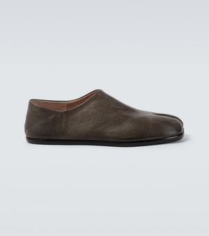 Maison Margiela Tabi Leather Slip-On Shoes - Brown