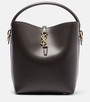 Saint Laurent Bucket Bag Le 37 Cassandre Aus Leder - Schwarz