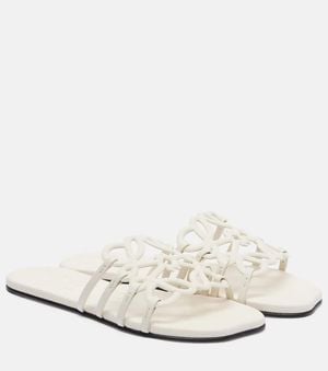 Loewe Pantoletten Petal Anagram Aus Leder - Weiß
