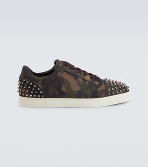 Christian Louboutin Sneakers Seavaste Aus Veloursleder - Braun
