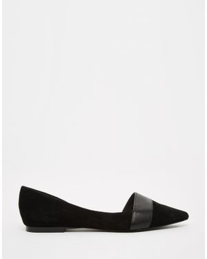 Faith Ace Black Pointed Flat Shoes