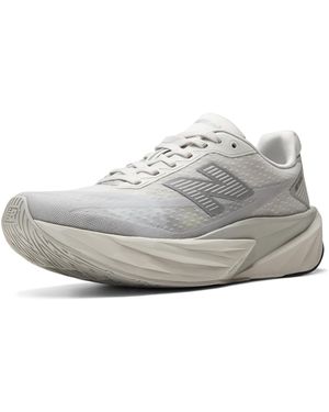 New Balance Laufschuh Fuelcell Rebel V5 - Grau