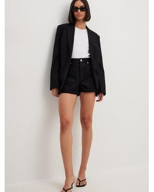 NA-KD Shorts - Schwarz