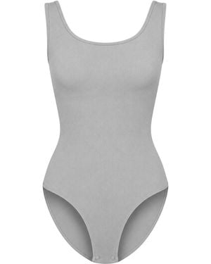 cfab Body Ribbed Tank Sculpting Bodysuit With Slip - Grau