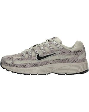 Nike Sneaker P-6000 Se - Grau