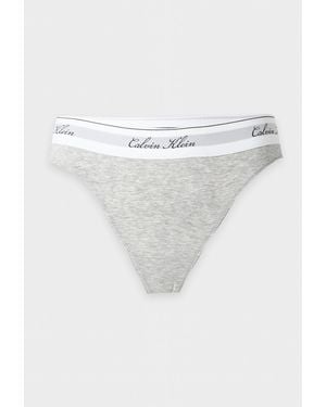 Calvin Klein String - Weiß