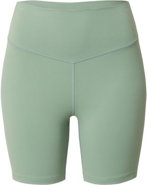 V!BE STUD!OS Sportshorts - Grün