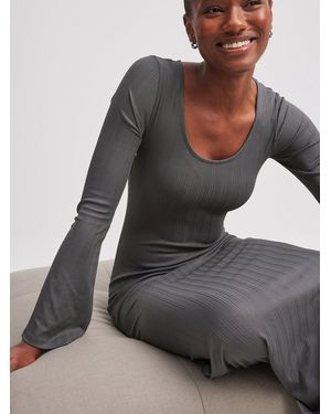 NA-KD Kleid - Grau